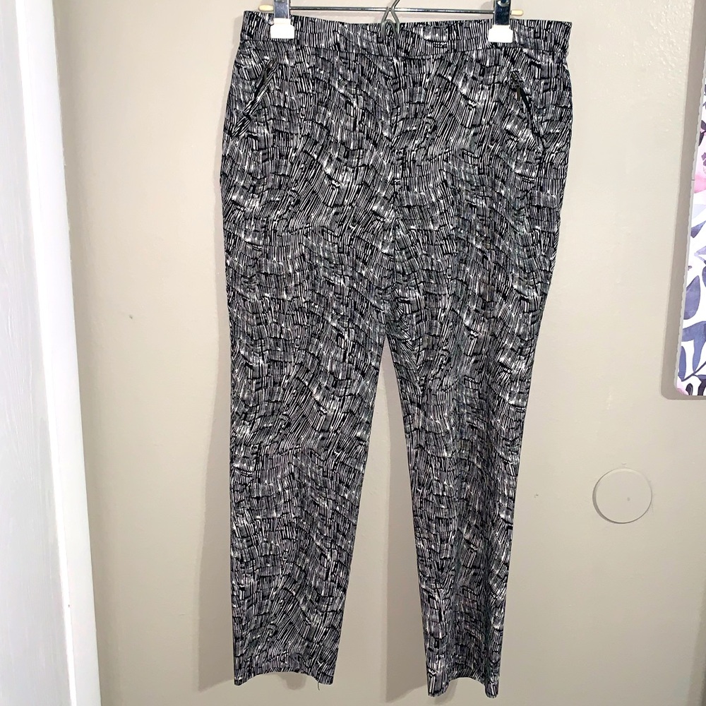 NWOT Verve Blues pants black & white stretchy pants size Large